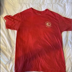 Red short sleeve t shirt